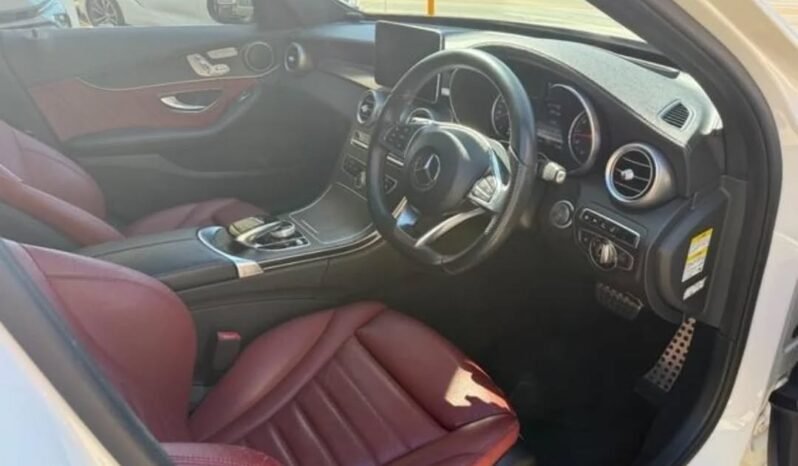 
								2016 MERCEDES BENZ C CLASS C200 AVANT-GARDE AMG LINE full									