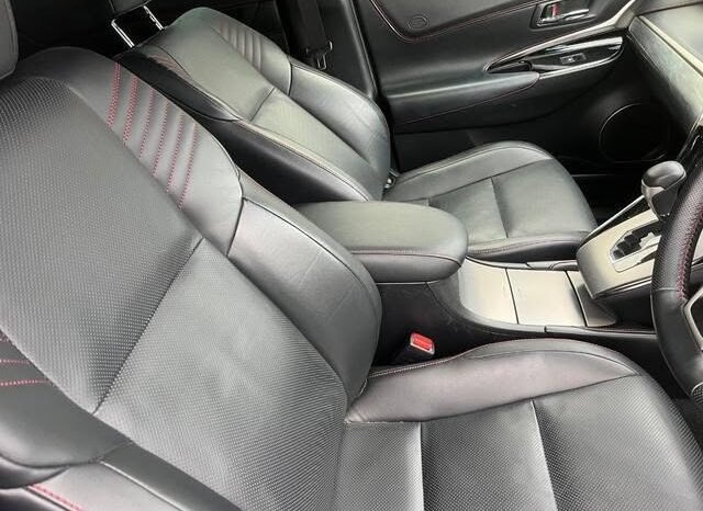 
								2017 TOYOTA HARRIER PREMIUM full									