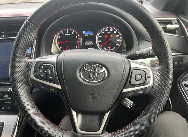 
								2017 TOYOTA HARRIER PREMIUM full									