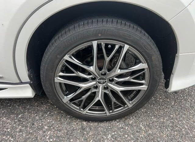 
								2017 TOYOTA HARRIER PREMIUM full									