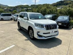 TOYOTA LAND CRUISER PRADO 2023