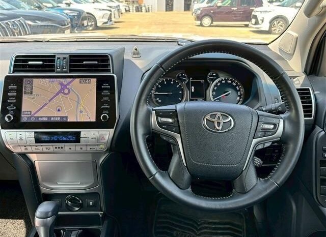 
								TOYOTA LAND CRUISER PRADO 2023 full									