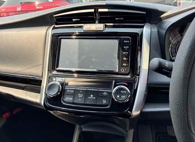 
								TOYOTA COROLLA FIELDER 2018 full									