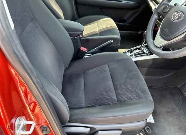 
								TOYOTA COROLLA FIELDER 2018 full									