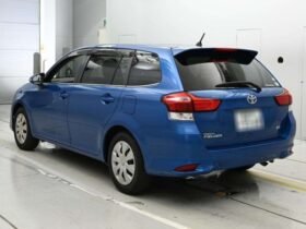 TOYOTA COROLLA FIELDER 2016