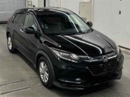 HONDA VEZEL 2015