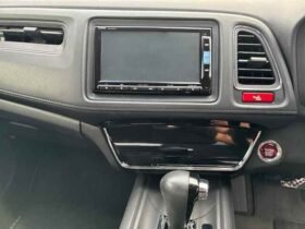 HONDA VEZEL 2015