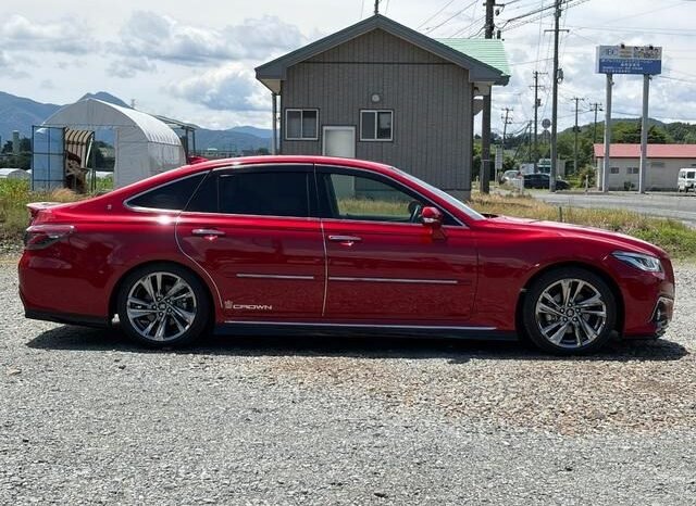 
								2021 TOYOTA CROWN RS full									