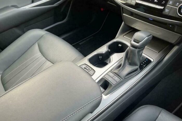 
								2021 TOYOTA CROWN RS full									
