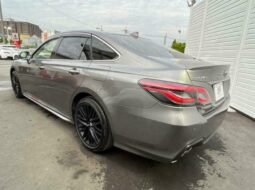
										2021 TOYOTA CROWN RS full									