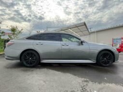 
										2021 TOYOTA CROWN RS full									