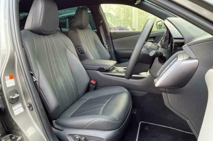 
								2021 TOYOTA CROWN RS full									