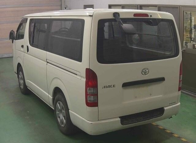 
								TOYOTA HIACE VAN full									