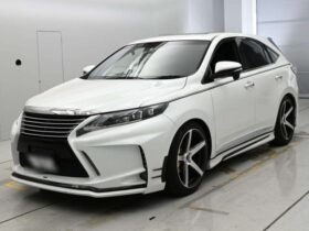 TOYOTA HARRIER MODIFIED