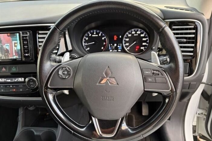 
								2016 MITSUBISHI OUTLANDER 20G full									