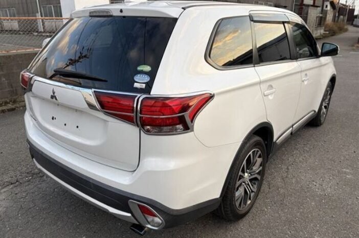 
								2016 MITSUBISHI OUTLANDER 20G full									