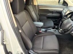 
										2016 MITSUBISHI OUTLANDER 20G full									